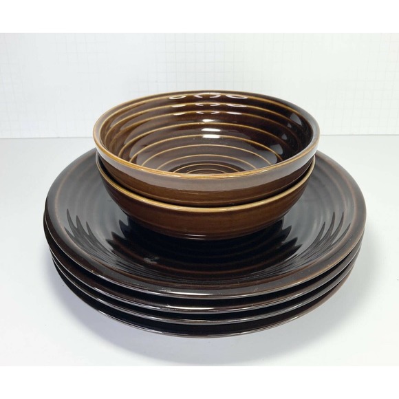 Oneida INFINITY CHOCOLATE, 4 Dinner Plates 10 3/4” & 2 Soup Bowls 7 1/8” Casual - Picture 1 of 4
